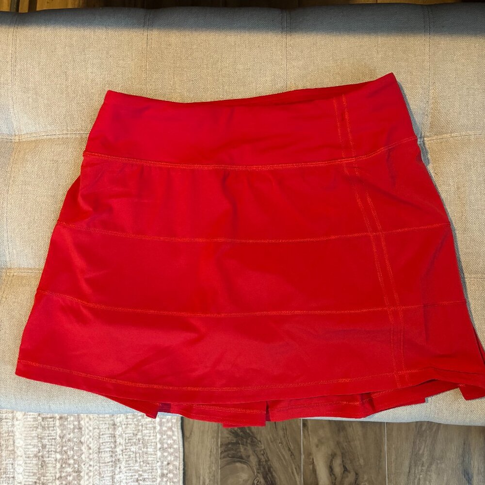 Lululemon Red Pace Rival Mid-Rise Skirt Size 4 Tall-Like New
